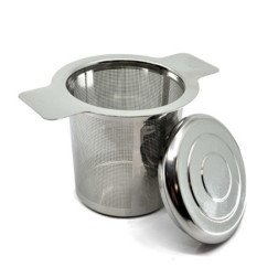 Vue détaillée infuseur à thé en inox avec support couvercle